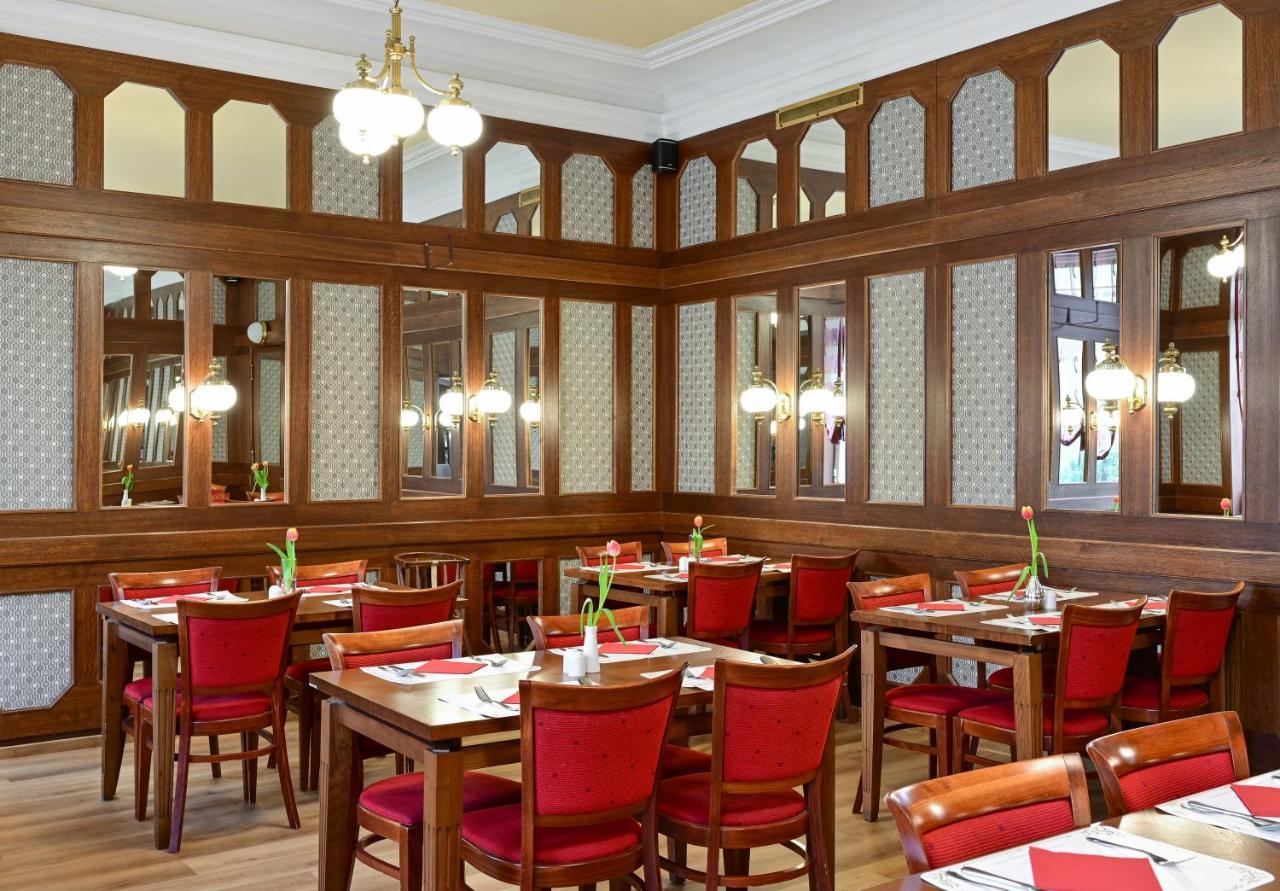 Hotel Continental Mariënbad Buitenkant foto