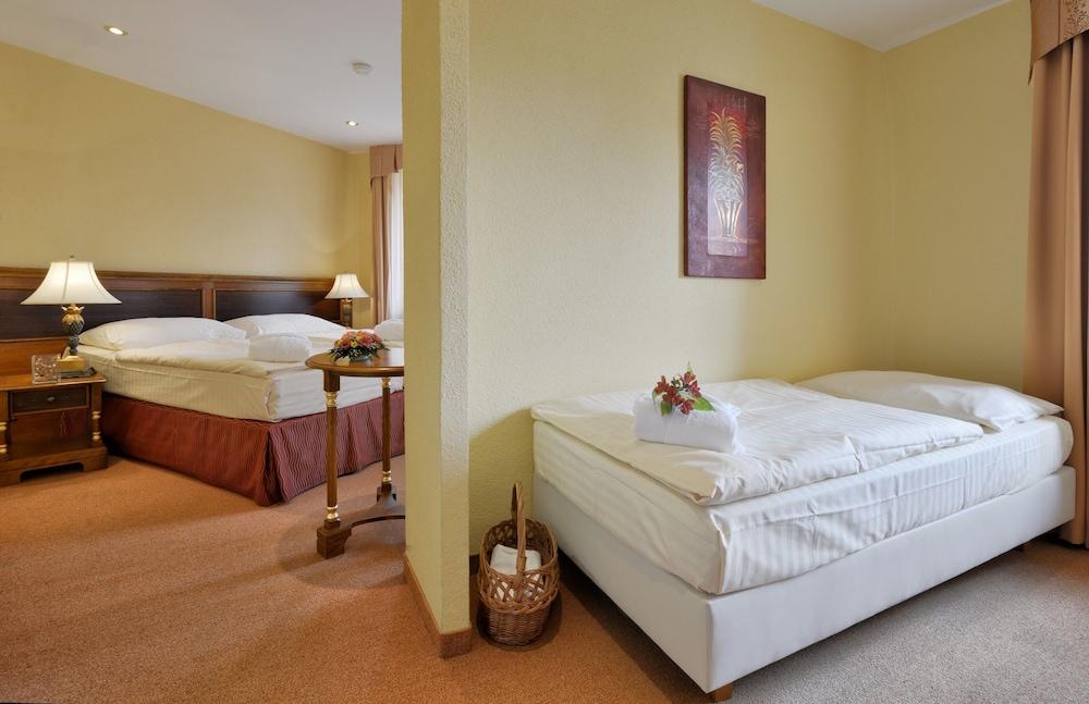 Hotel Continental Mariënbad Buitenkant foto
