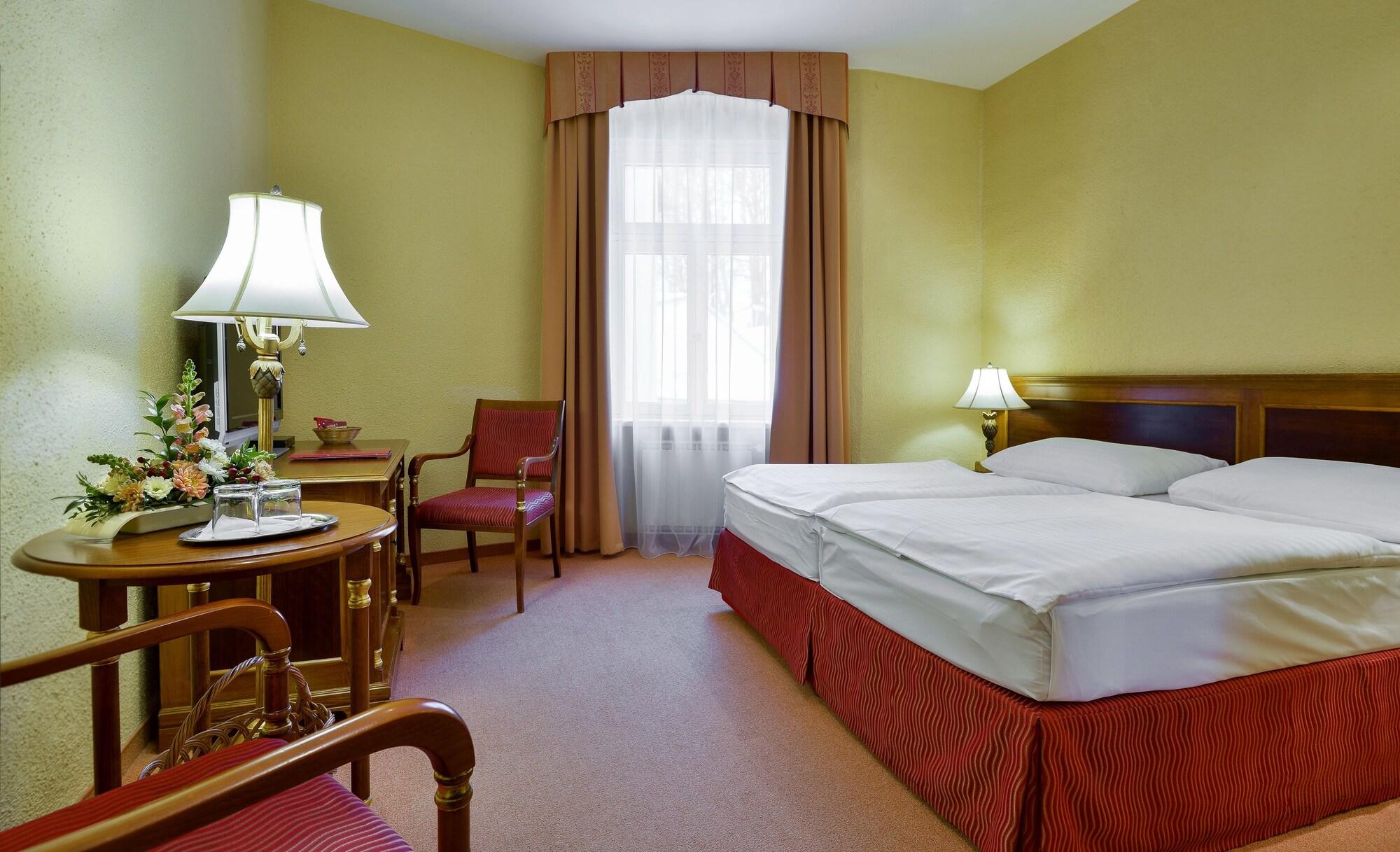 Hotel Continental Mariënbad Buitenkant foto